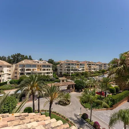 Penthouse In Marbella, Beachfront Lejlighed *