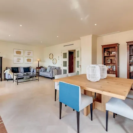 Penthouse In Marbella, Beachfront Lejlighed Marbella