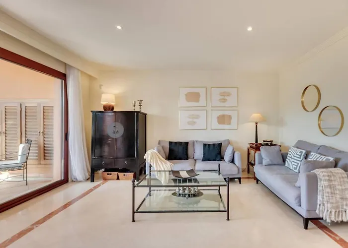 Penthouse In Marbella, Beachfront شقة *