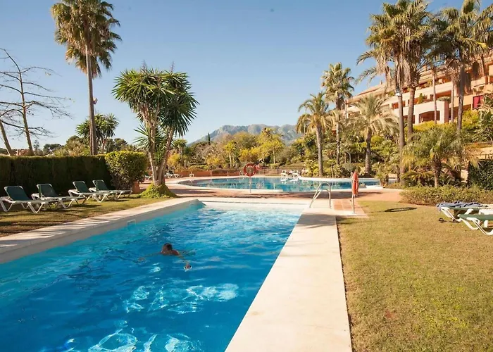 Penthouse In Marbella, Beachfront Appartement
